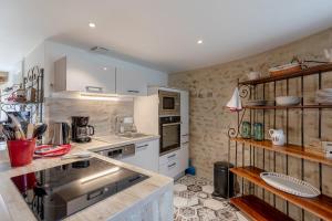 Maisons de vacances Gite La Tourette - Charme atypique : photos des chambres