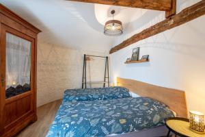 Maisons de vacances Gite La Tourette - Charme atypique : photos des chambres