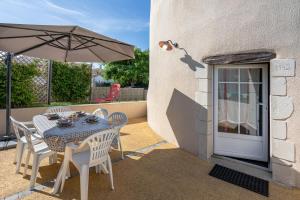 Maisons de vacances Gite La Tourette - Charme atypique : photos des chambres