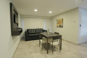 Links Apart Hotel - Deluxe Apartment