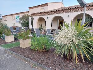 Hotels Brit Hotel Bosquet Carcassonne Cite : photos des chambres