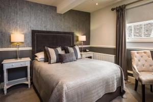 The Lake Isle Restaurant with rooms