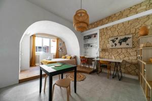 Maisons de vacances Grande Maison Cusset - Maison de ville et Studio : photos des chambres
