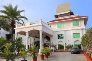 JALSA HOTEL & BANQUETS,Indore - Bhonrāsa