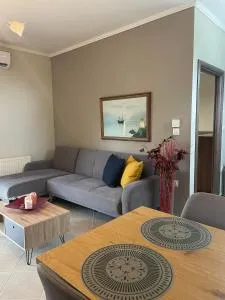 Village Experience - Toxotes Xanthis