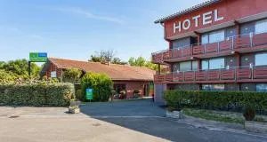 Sure Hotel by Best Western Biarritz Aeroport - 安格雷