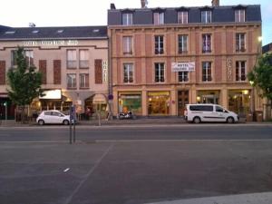 Hotels Hotel Couleurs Sud Centre-ville Gare Charleville-Mezieres : photos des chambres