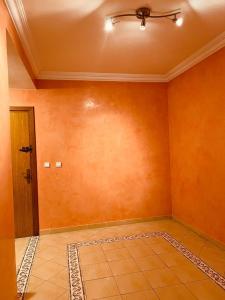 Bel appartement meublé et propre près du centre ville