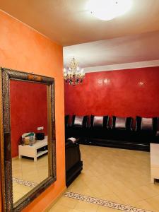 Bel appartement meublé et propre près du centre ville