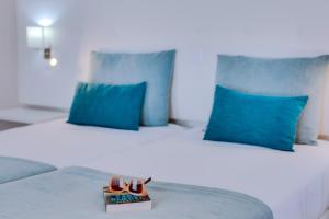 Superior Twin Room (2 Adults + 2 Children) room in Auramar Beach Resort