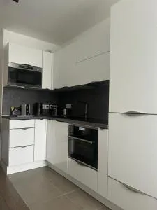 Charment F2 à 5 min de la Défense - 皮托