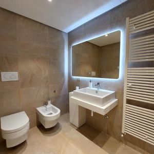 Appartamento vista Muse con parcheggio privato gratuito