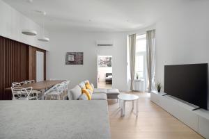 Golden Apartments Lodz - 3 Bedrooms- Great Location&Prezydenta Gabriela Narutowicza