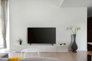 Golden Apartments Lodz - 3 Bedrooms- Great Location&Prezydenta Gabriela Narutowicza