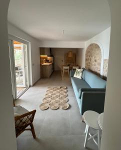 Robinsone House La Storia