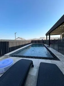 חלום בכפר - 利维尼姆