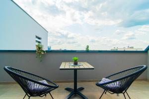 Flexible SelfCheckIns 93 - Zagreb - Garage - Balcony - Bedroom