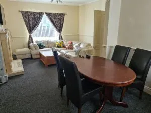 Family Home of Freedom - 赖顿