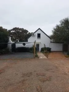 A Darling Escape - دارلينغ