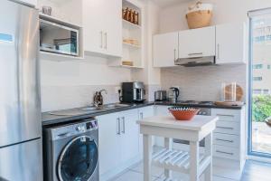 Muizenberg 1BR Walk to Beach & Cafés