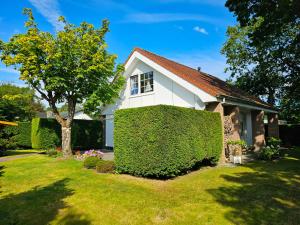 Vakantiebungalow met grote tuin OK54
