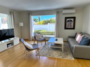 Mercuri Albir con piscina privada