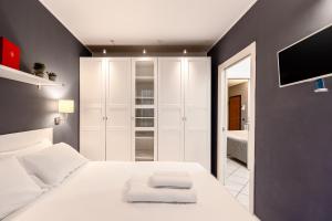 Forum Assago 5 min - APT with Double Terrace