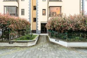 Forum Assago 5 min - APT with Double Terrace