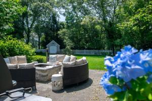 Gorgeous Traditional Home Modern Amenities Downtown Harwichport