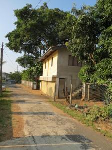 Hantana Forest Reserve Inn