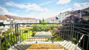 Appartements Le Jardin Suspendu, Steps to Lake & Station : photos des chambres