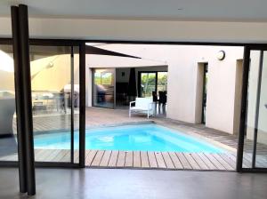 Villas Superbe et spacieuse propriete avec piscine et spa : photos des chambres