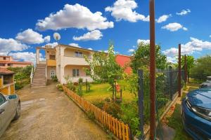 Ferienwohnung für 3 Personen ca 30 qm in Galižana, Istrien Istrische Riviera