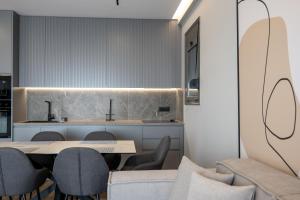 The View Luxury Apartments Sea View