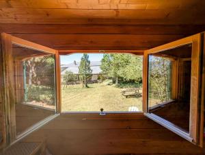 Chalets Roulotte du Mas Rondole : Chalet 1 Chambre