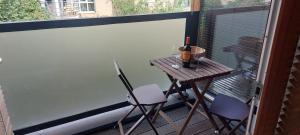 Spacious Riverside 1Bd in Bustling Village