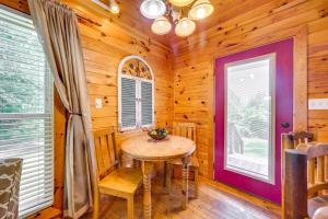 Picturesque Oklahoma Cabin on 80 Acres with Views!