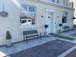 Loch Lomond Mews - Alexandria