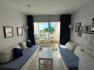 Charmant appartement T2 pour 4 personnes vue mer sables dolonne