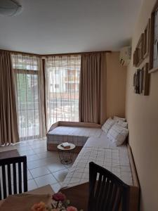 Апартамент Лагуна Aйланд