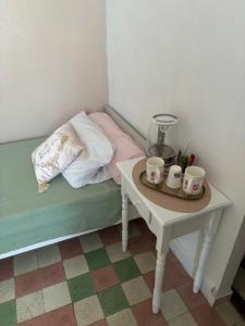 B&B / Chambres d'hotes La Cassiopee : Chambre Triple avec Salle de Bains Privative