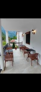 Hotel & Restorant DRAGOBIA