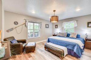 Hiawassee Hideaway Hot Tub, Lake and Mountain Views