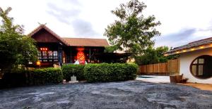 Banhom Pool villa บ้านหอมพูลวิลล่า