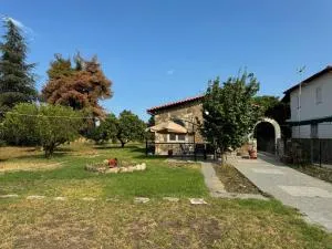 Nikiti Cottage House - Nikiti