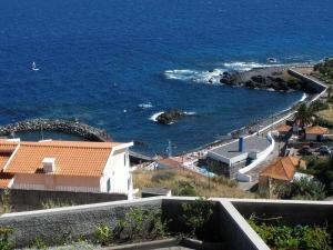 Magos Sunrise - Apt with sea view - 3-star hotels in Caniço