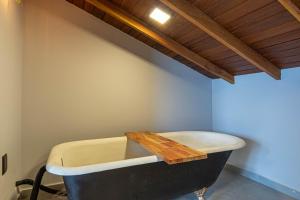 InHome: NY, Cobertura c Jacuzzi & Churras KJ2753