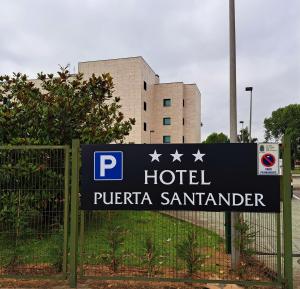 Hotel Puerta Santander