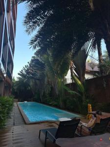 Nai Harn Beach Condo (P1)