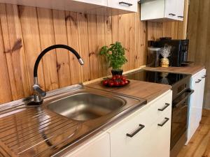 Stylowy Mazurski Domek nad jeziorem Roś